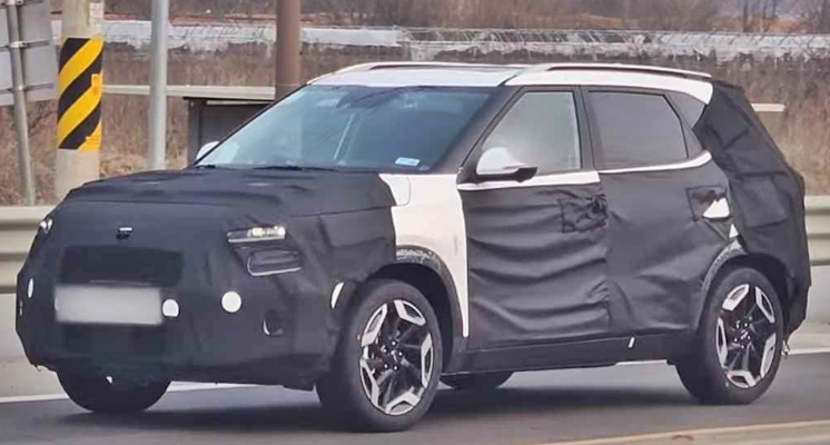 셀토스 하이브리드 위장막 사진