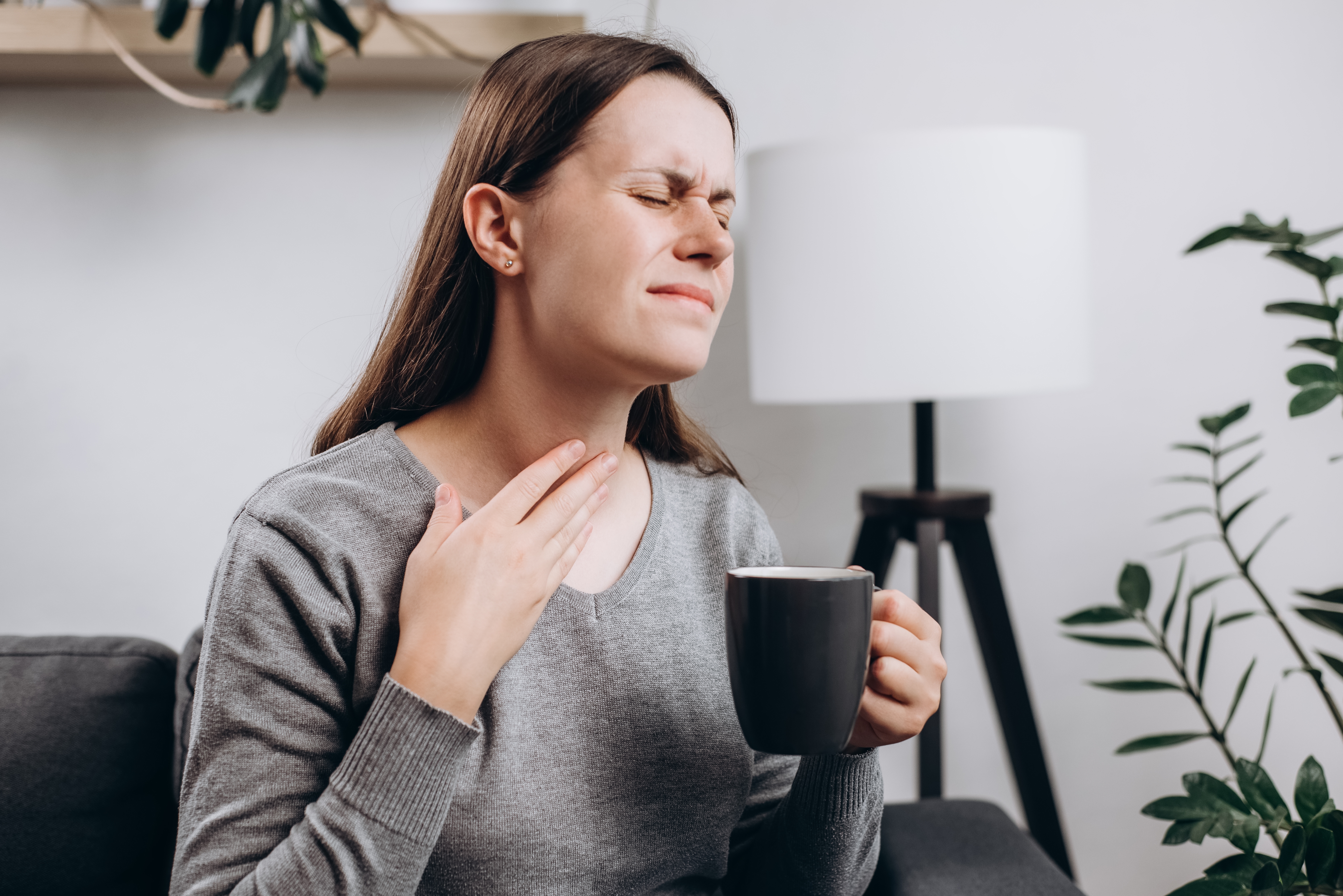 딸꾹질_멈추는법_딸꾹질_자주_하는_이유