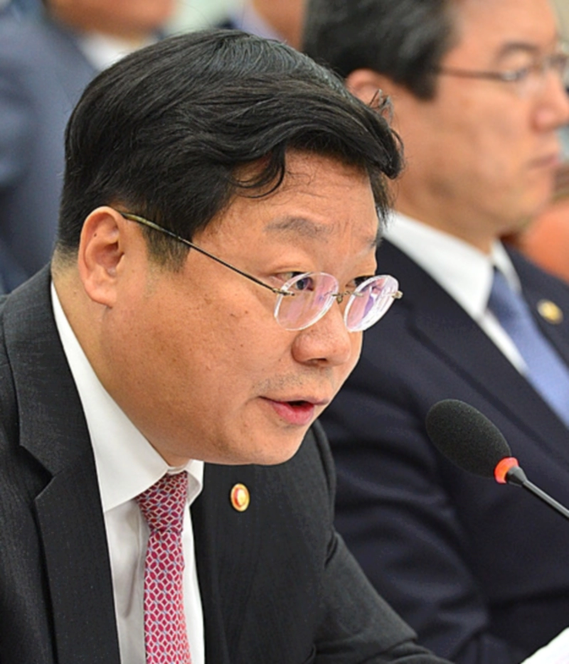 주형환 프로필 나이 고향 학력 경력 평가