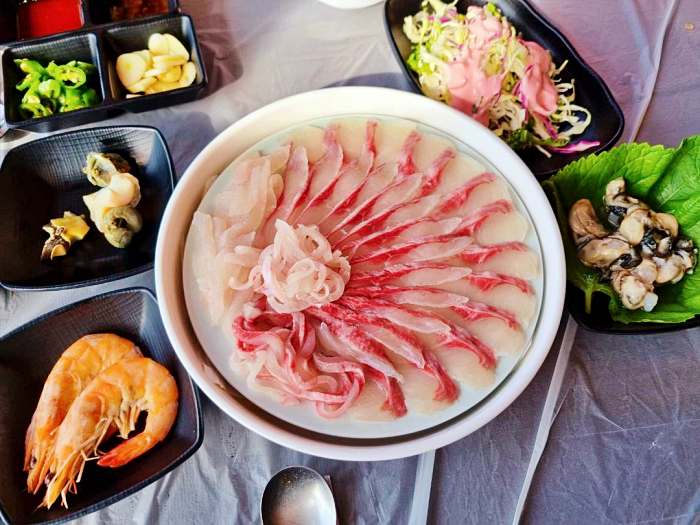생방송투데이 하동 금오산 짚라인 오션뷰 녹차 숭어회 맛집
