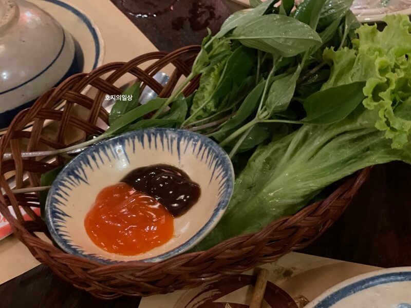 나트랑 시내 가정식 맛집 바토이 - 쌀국수 야채