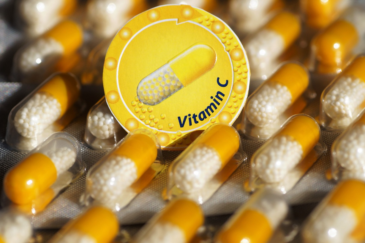 눈 건강에 좋은 비타민 비타민C