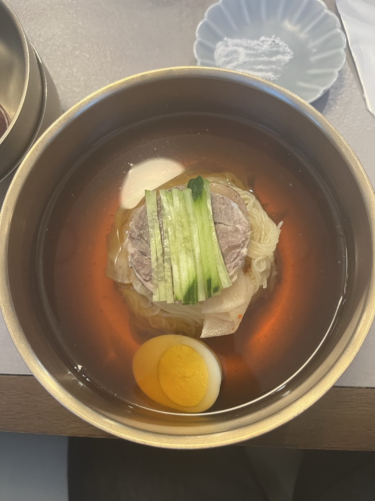 서울로인 밀면