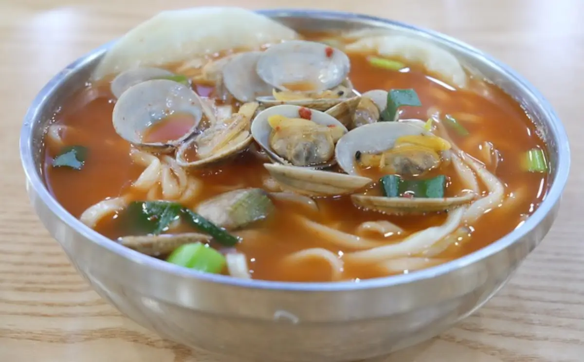 바지락-칼국수