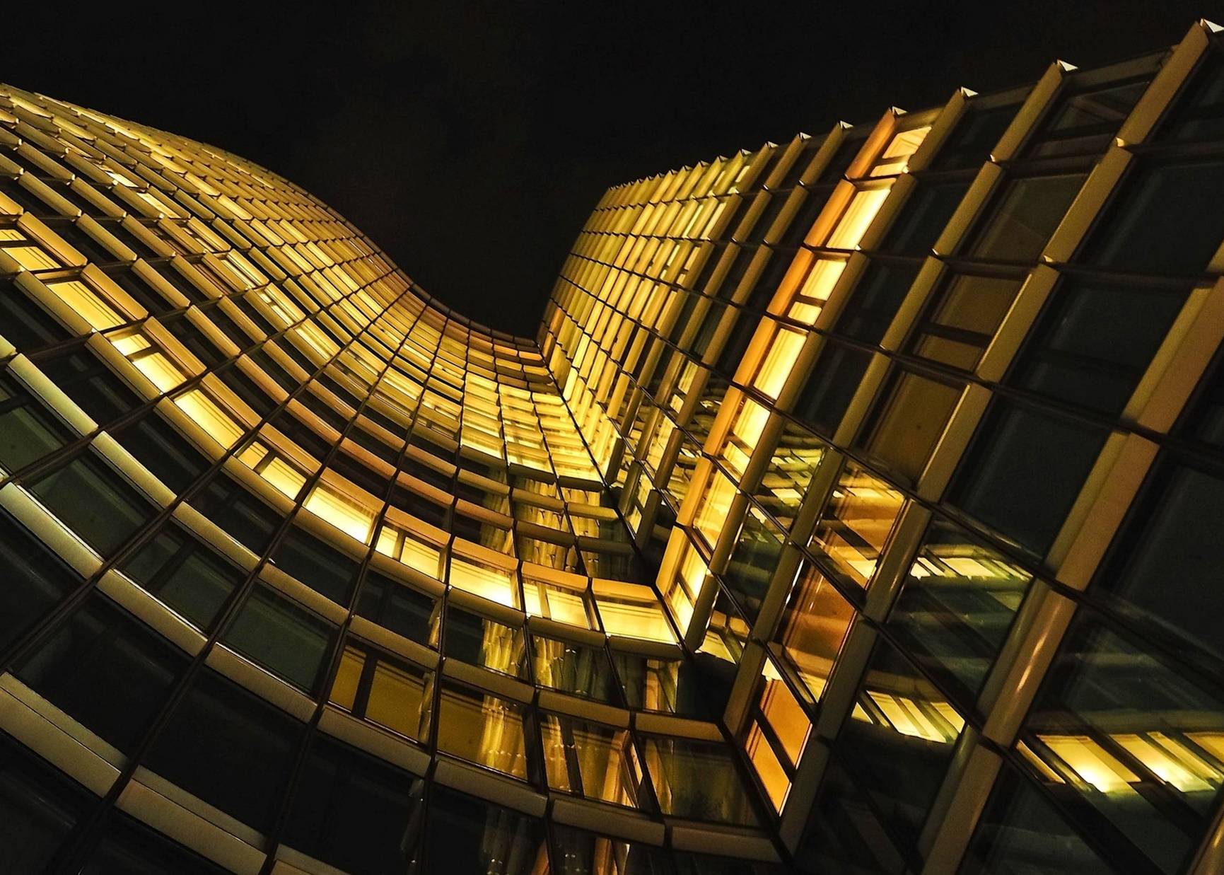 고금리 시대, 전세·월세·자가, 중년의 주거선택이 더 어려워진 이유!