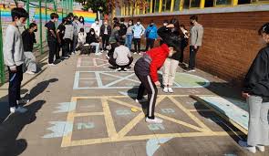 한국 전통 놀이 망줍기(사방치기) 유래와 놀이 방법 및 특징