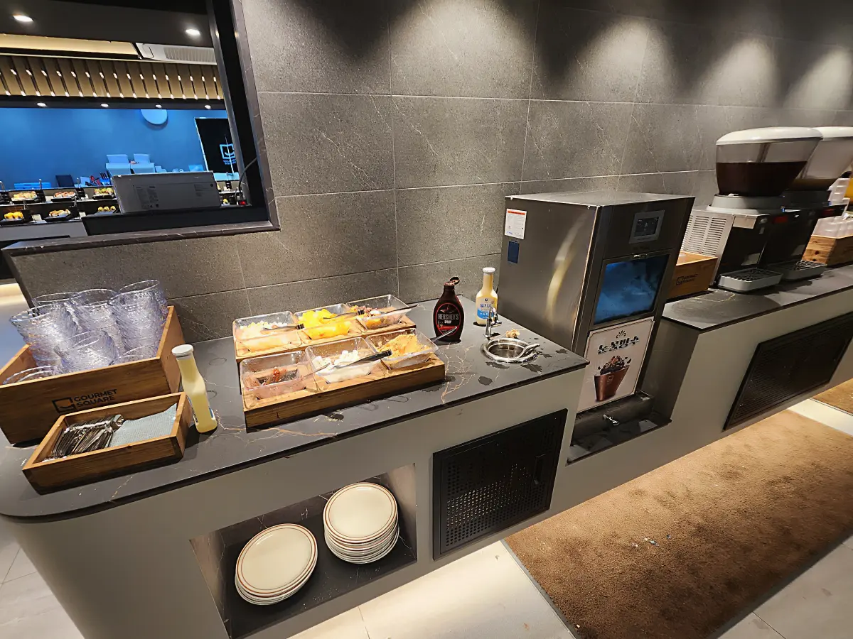 마곡-맛집-고메스퀘어-발산점-디저트-눈꽃빙수-팥-연유-떡-과일