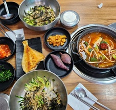 물회-매운탕