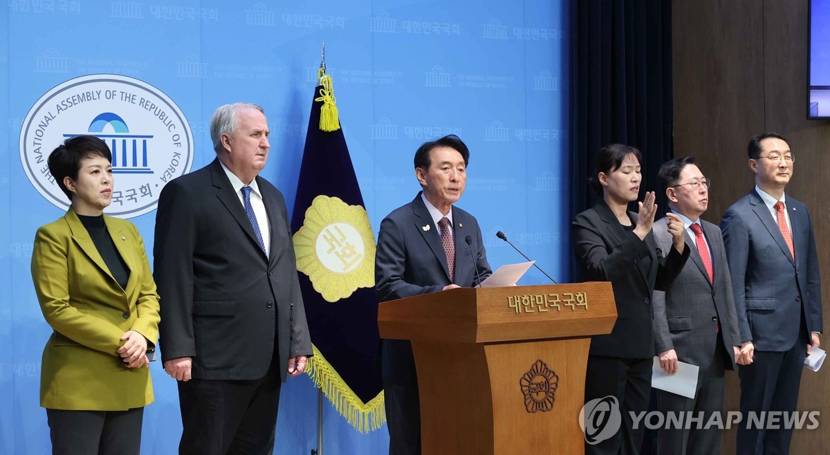 이재명 대통령 NATO 정상회의 불참