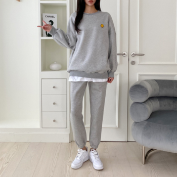 여자 꾸안꾸 데일리 스마일 트레이닝복 기모 세트