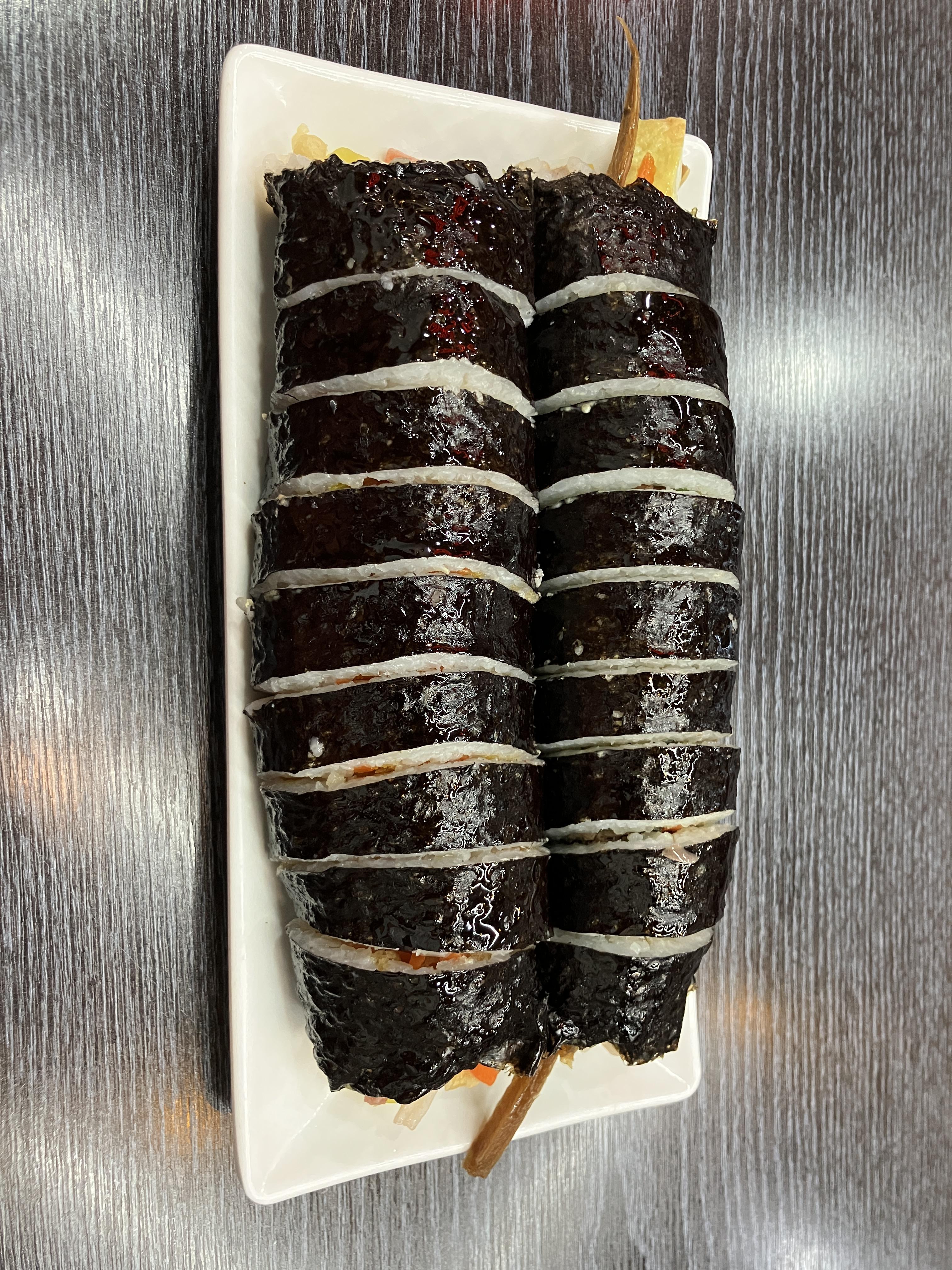 메가김밥 마약튀김김밥과 참치김밥