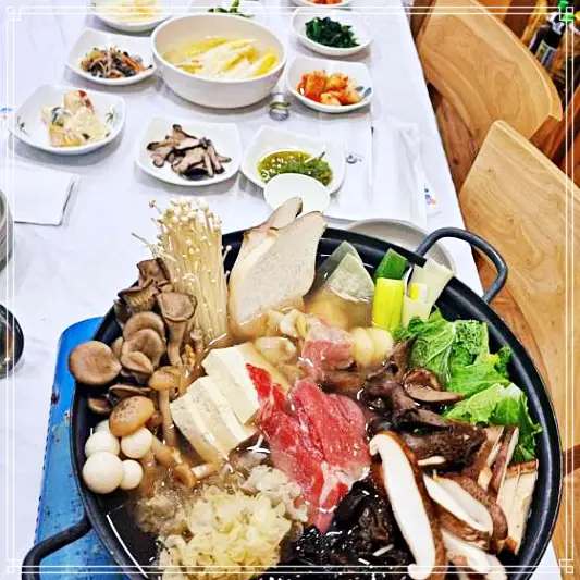 생방송투데이-버섯한상-무주-맛집