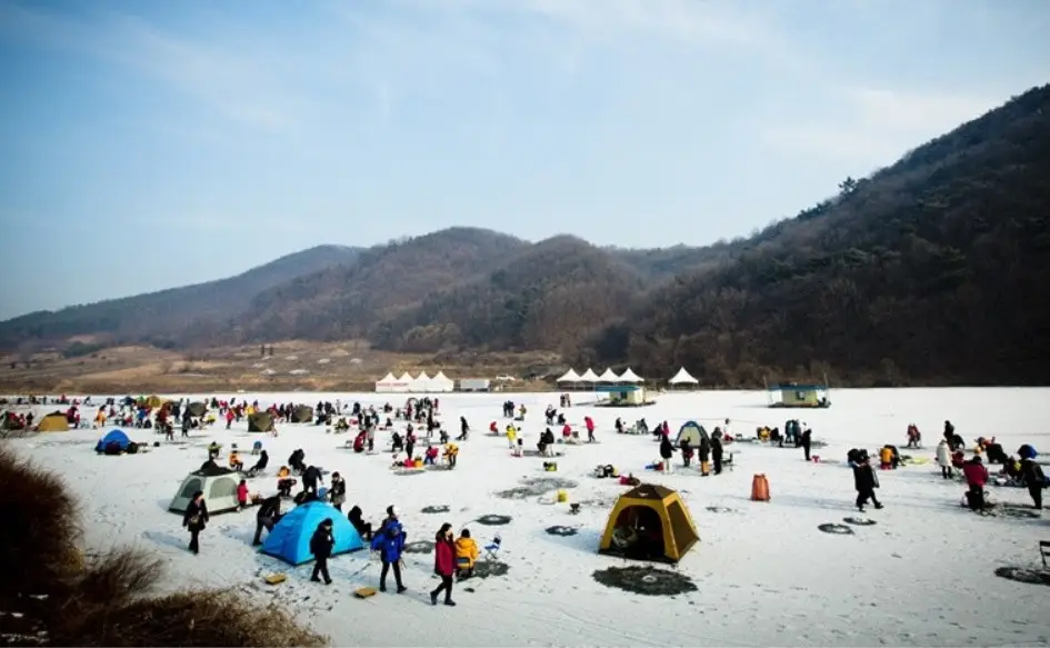 안성 동막골 빙어축제