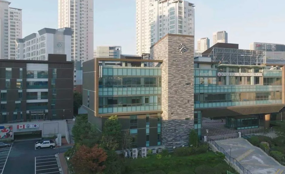 칼빈매니토바국제학교 (CMIS) 전경사진