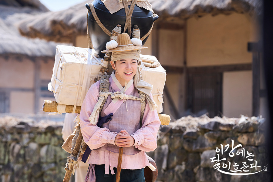 이강에는 달이 흐른다. 박달이_김세정