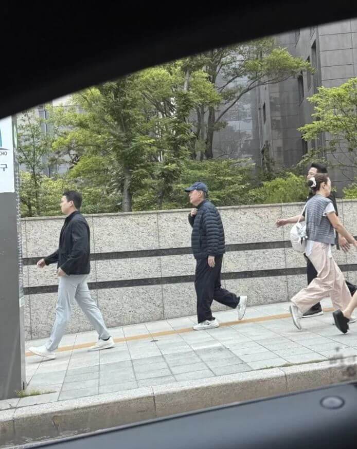 윤석열 패딩 브랜드 어디? 구매하기, 가격