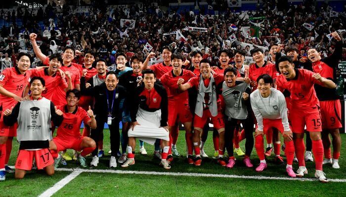 아시안컵 8강 승리한 한국선수들