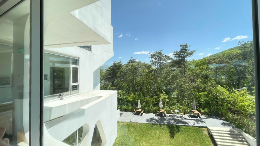 양평 갤러리 카페 카포레 외부공간