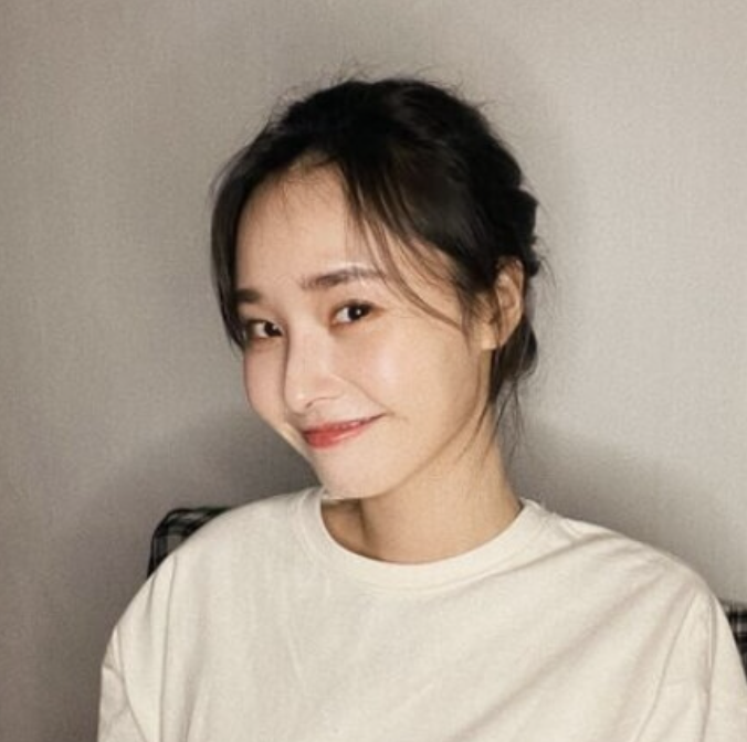배우희 외모2