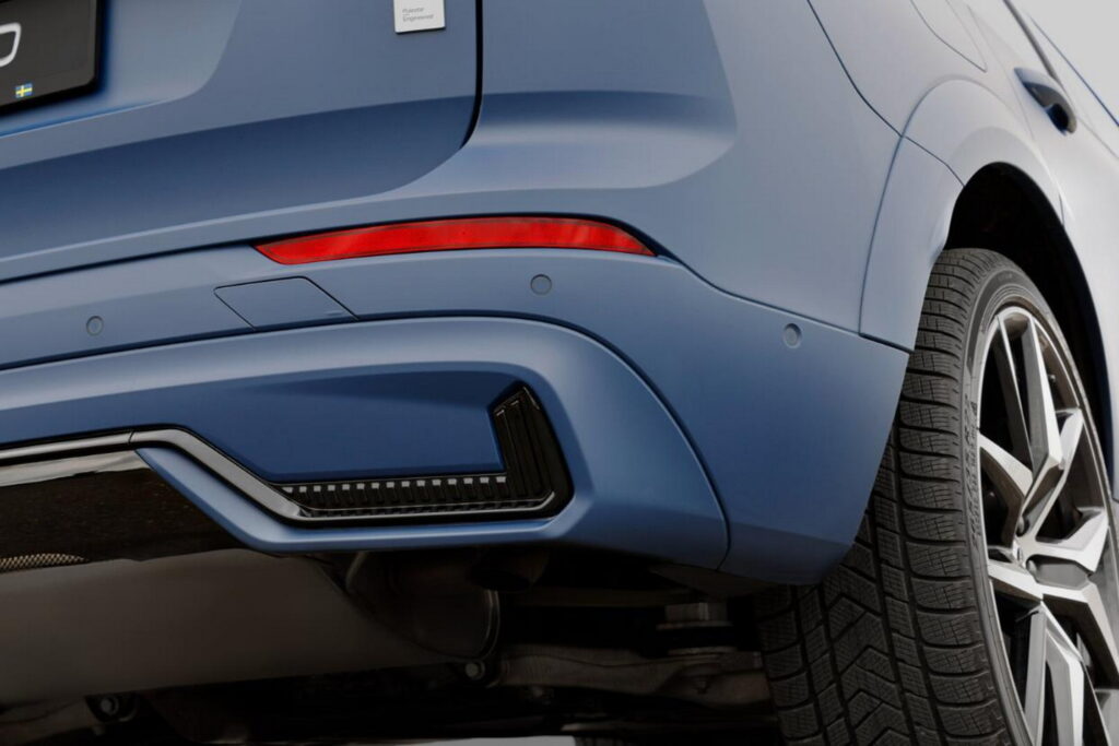 볼보 한정판 XC60 폴스타 엔지니어드 리미티드 에디션