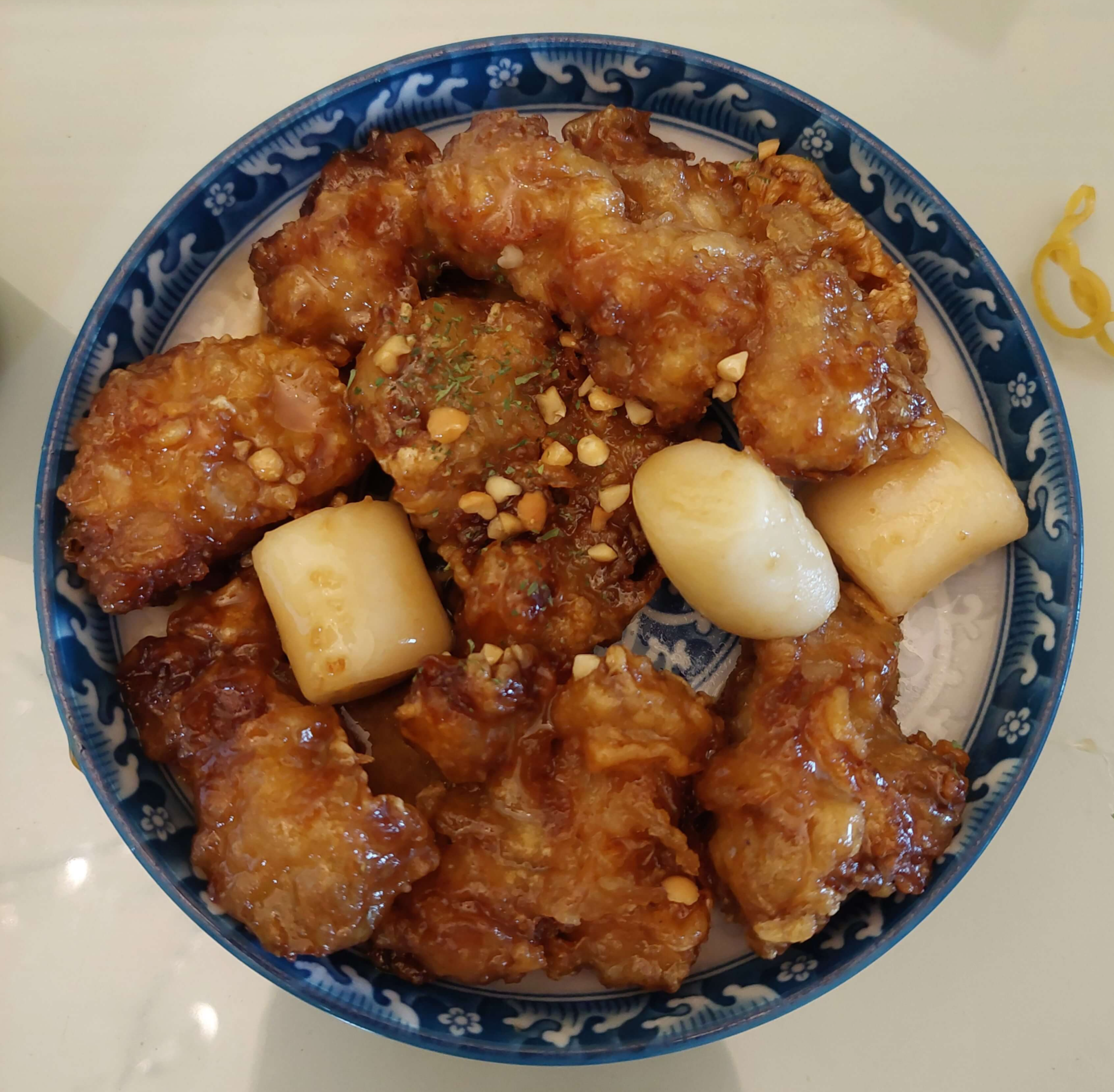 허니 닭강정 한접시