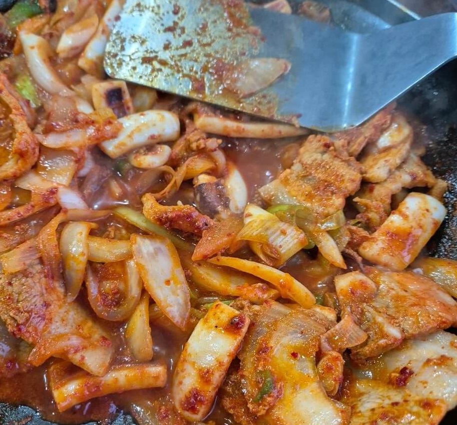 오늘N 2507회 위대한 일터 안양 동안구 평청동 30년 전통 오삼불고기 청국장 맛집 할매오삼구이청국장