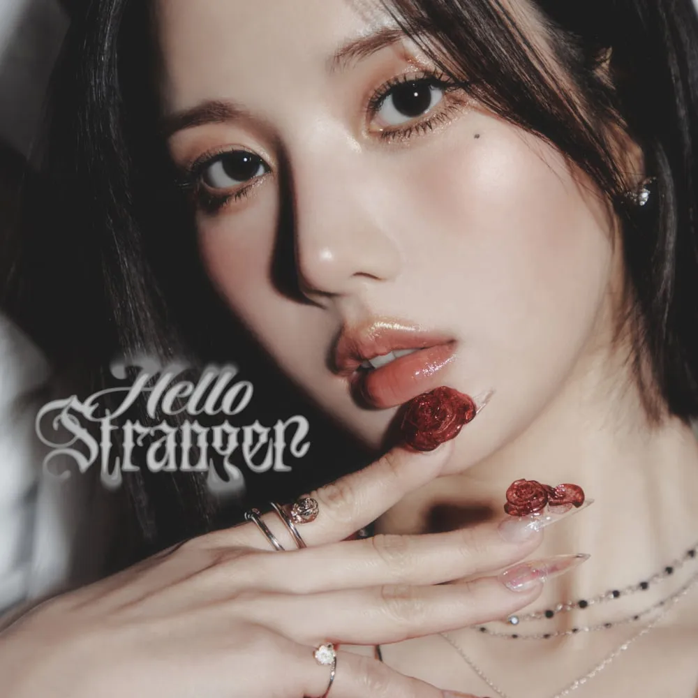 권은비 "Hello Stranger" 앨범 컨셉 사진