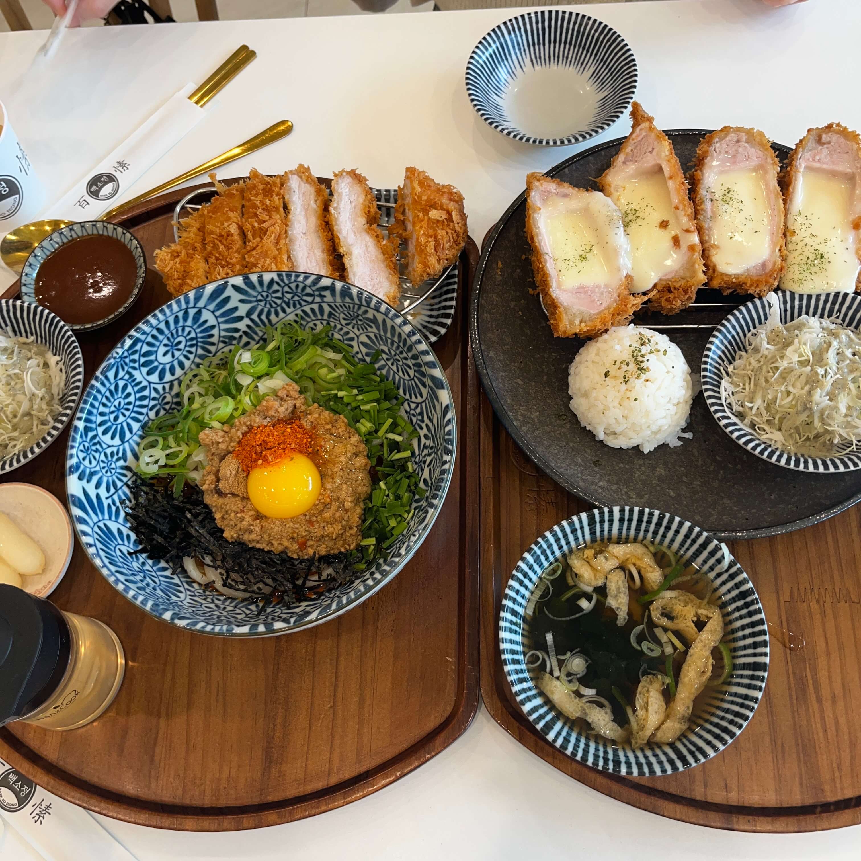 마제소바 치즈돈까스 사진