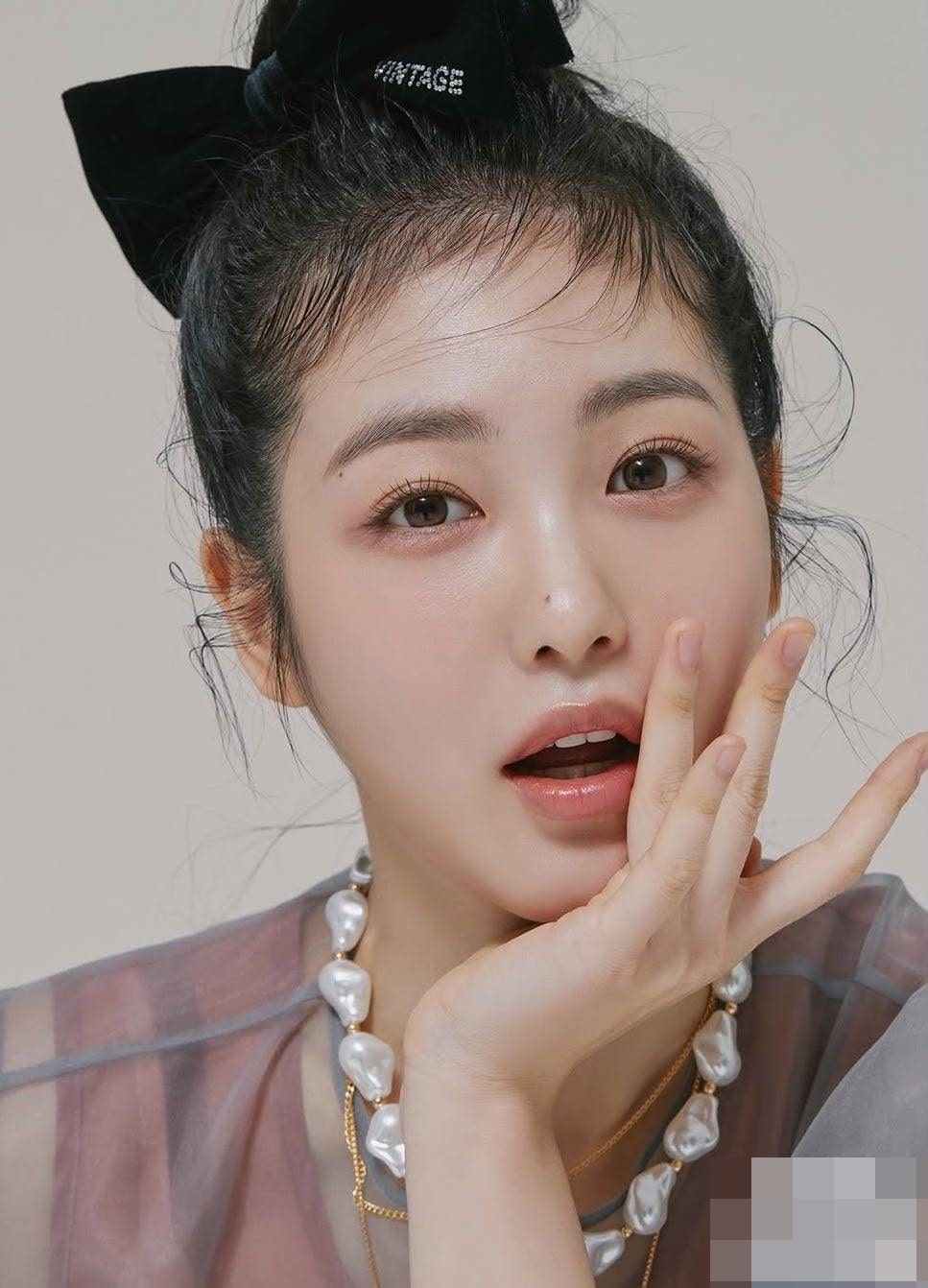 탕류 배우 신예은