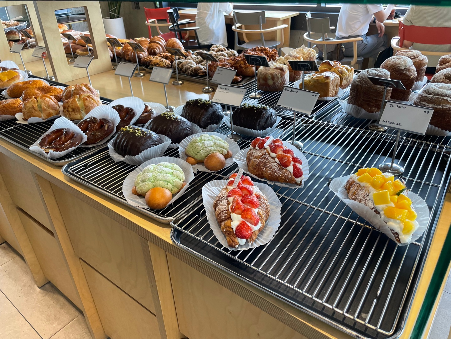 용인 기흥 호수앉기 대형 베이커리 카페