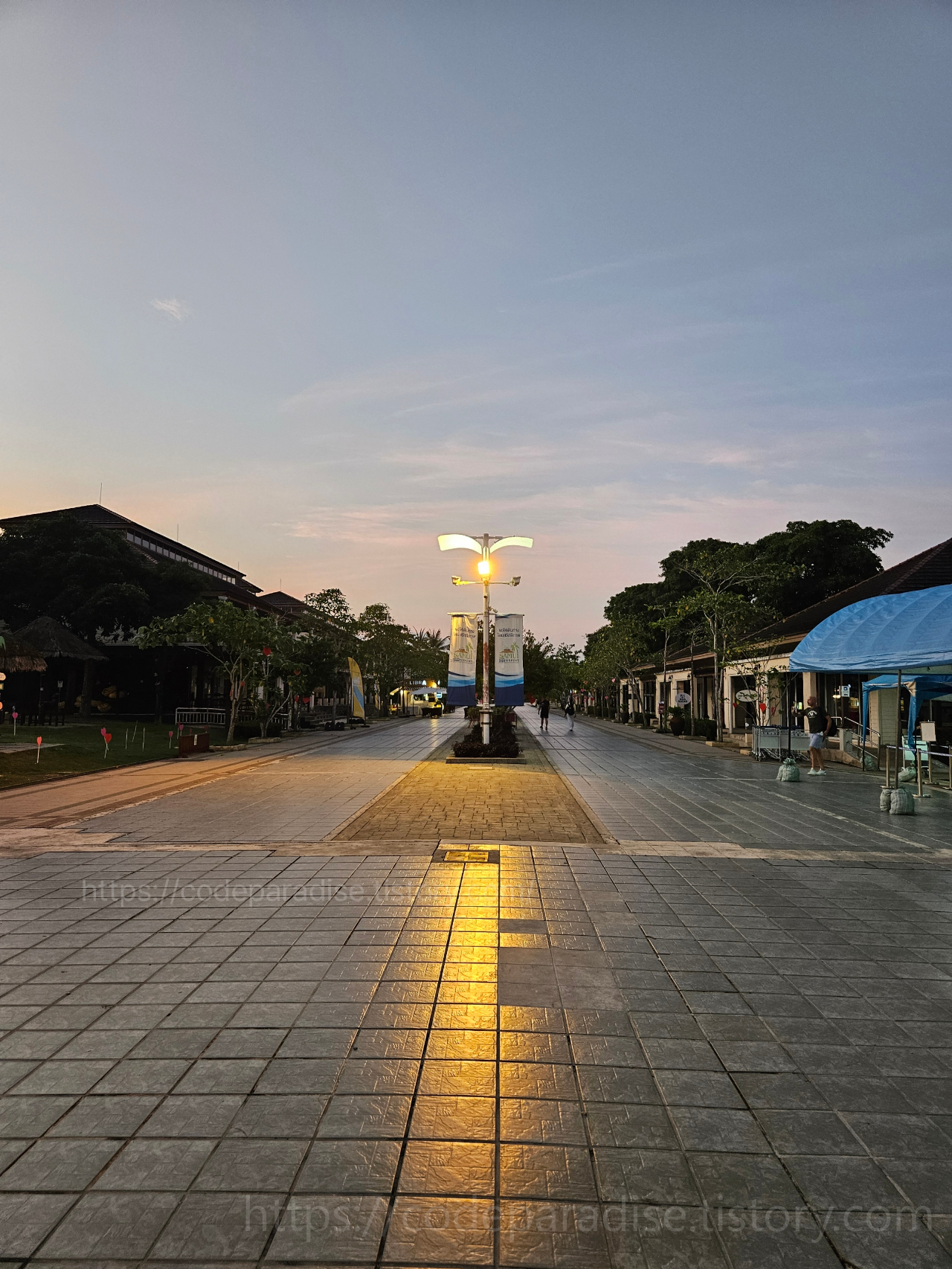 ์ฌ๋ฌด์ด ๊ณตํญ ์ฌ์ง