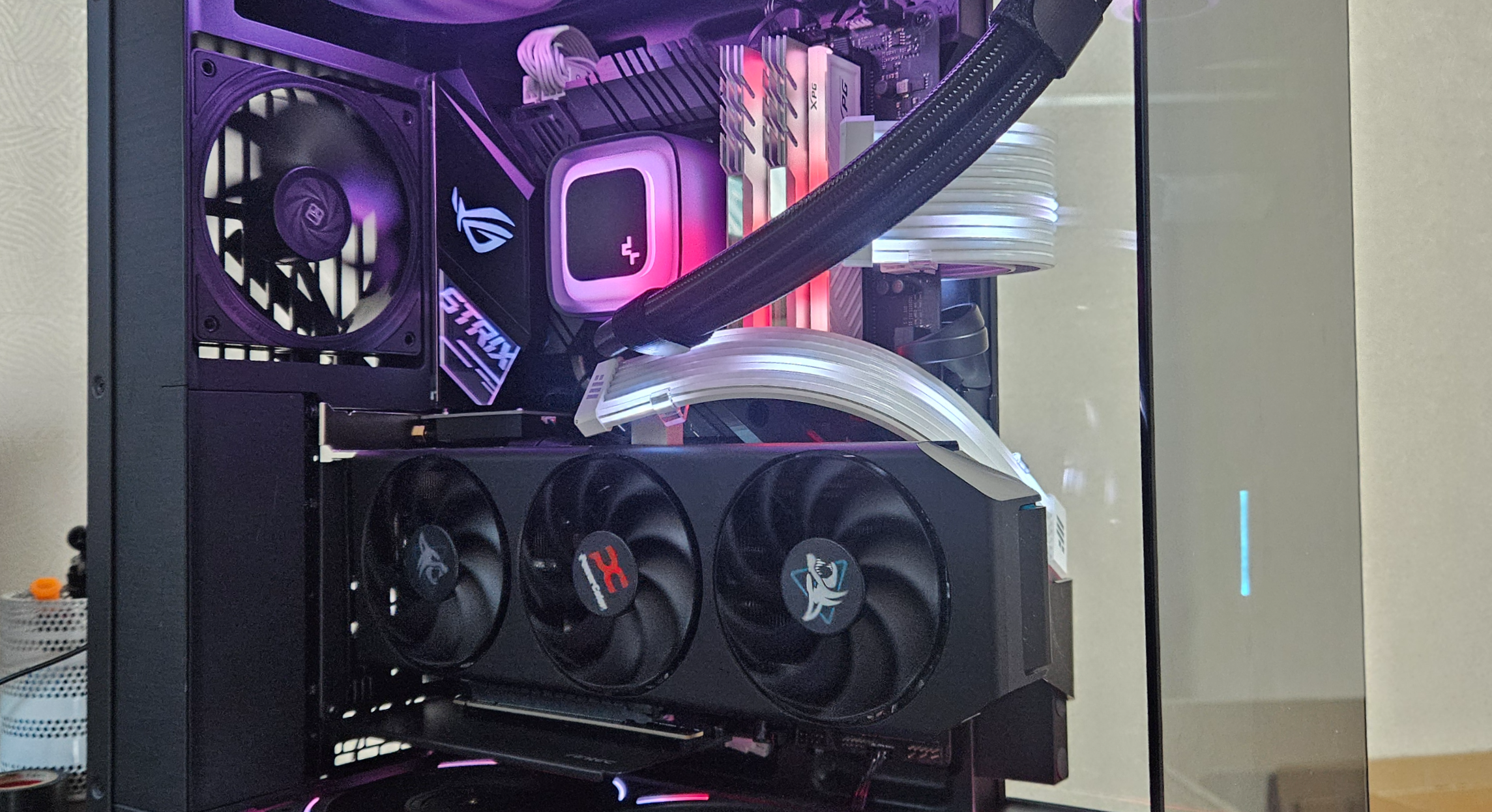 파워컬러 RX 9060XT 헬하운드 포스트 썸네일