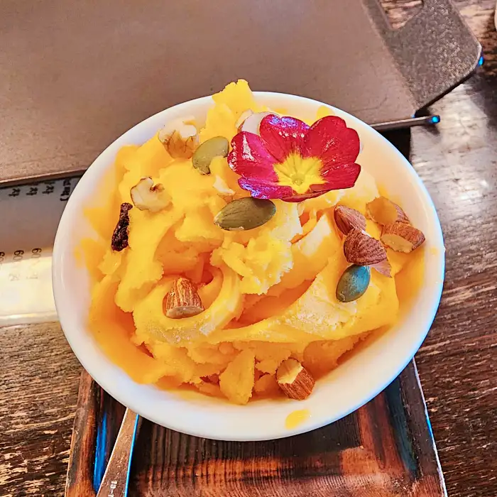 경북 청도 맛집 야생화 정원 한옥 카페 감말랭이 빙수 팥빙수