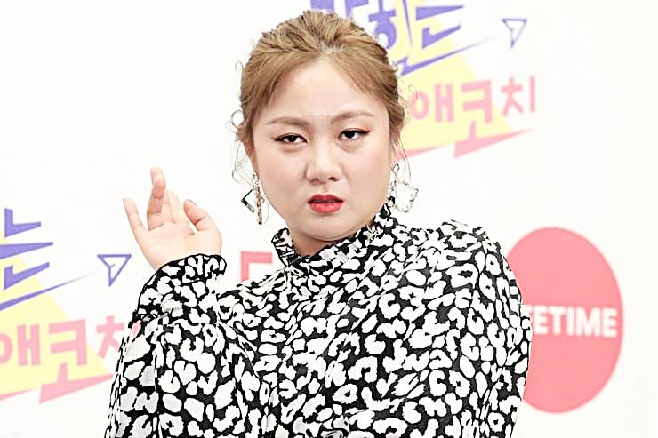 개그우먼-박나래