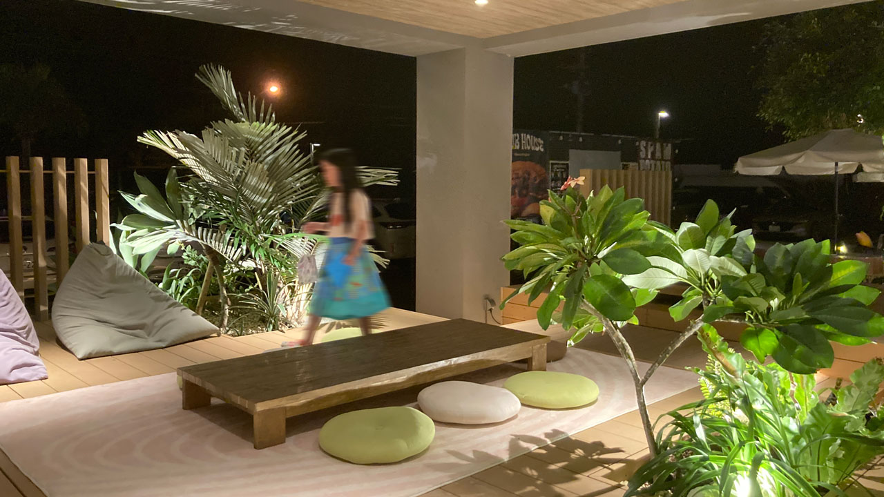 BEB5 Okinawa Seragaki entrance view