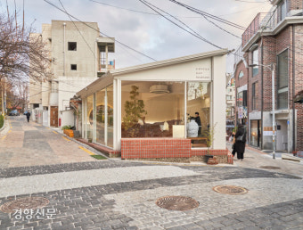 연남동 도보 여행: 혼자 브런치부터 소품샵까지