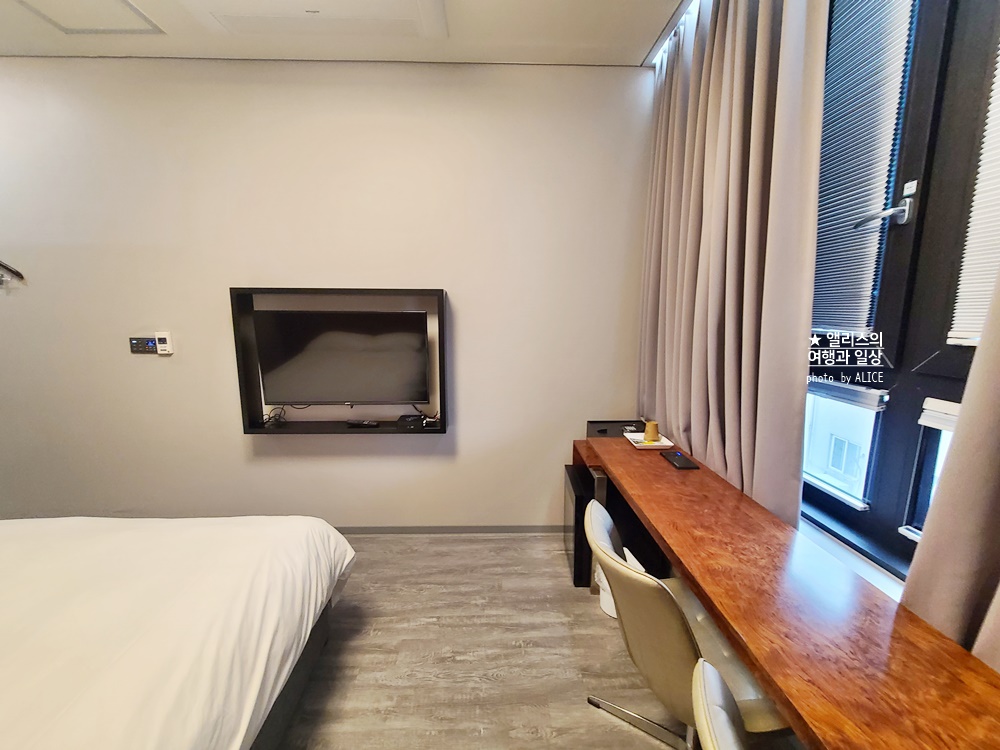 동대문 근처 호텔, 동묘역 호텔 DM 디럭스 더블룸 후기 (욕조있음) 가성비 호텔