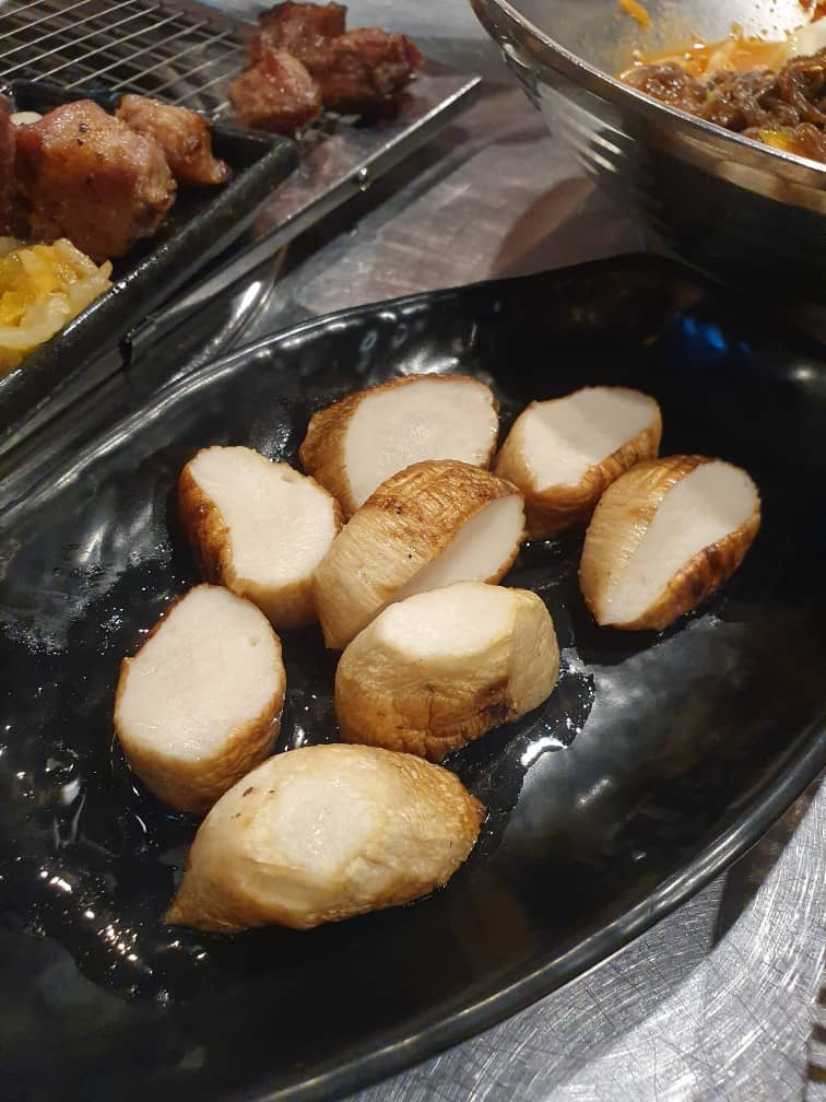 전주미친고기서신점버섯스테이크