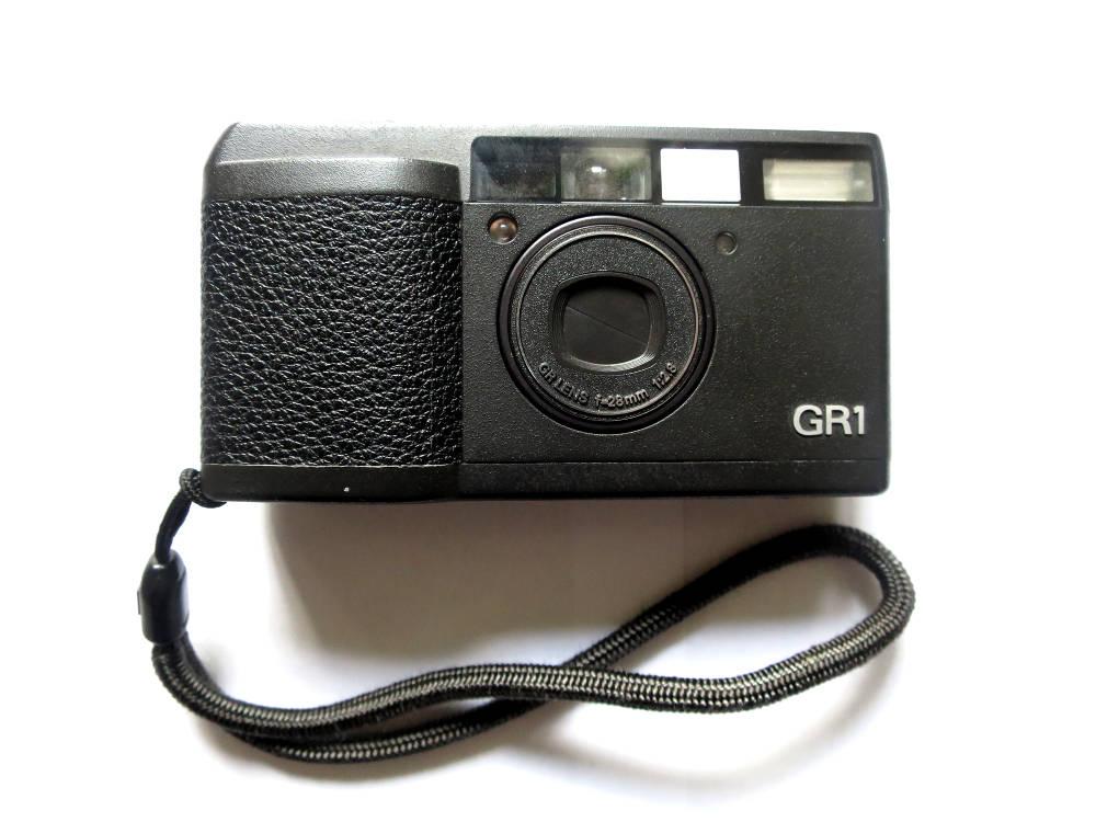 RICOH GR1