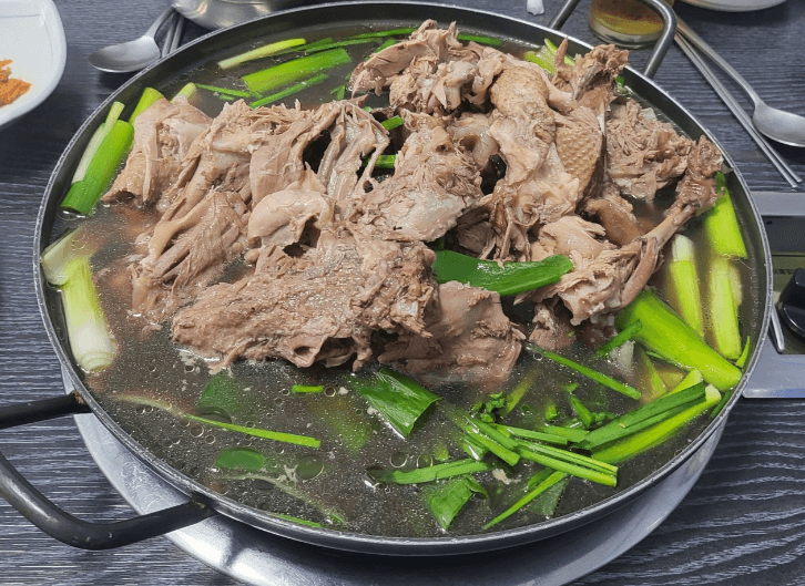 생방송투데이 묵은지닭볶음탕 묵은지보쌈 평택