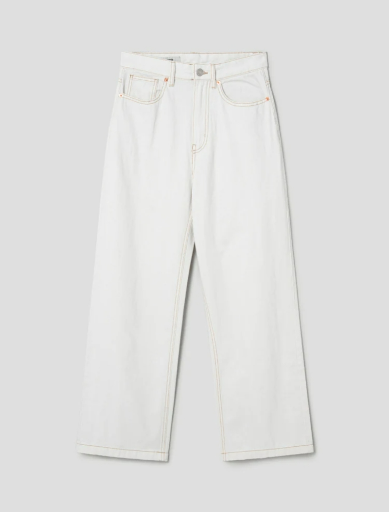 에잇 세컨즈 화이트 팬츠