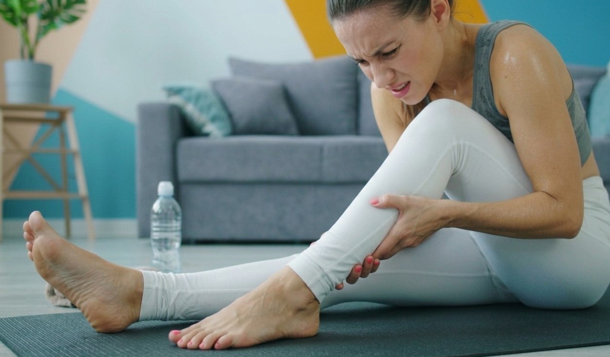 다리에 쥐가 나서 고통스러워~~