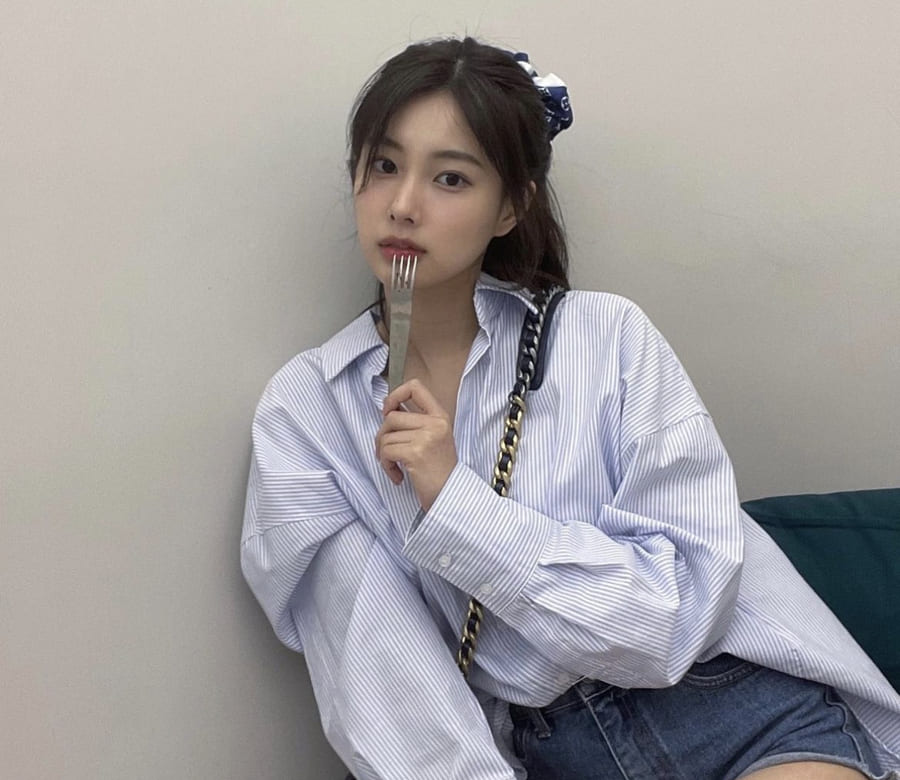 강혜원 사복 패션