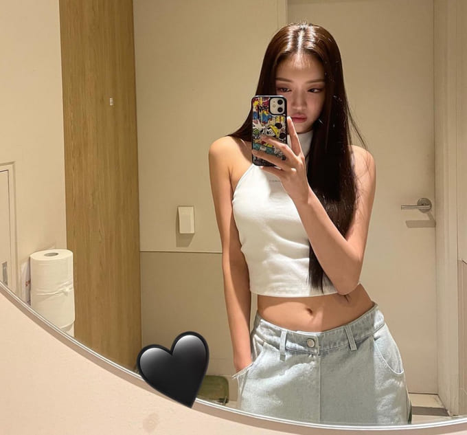 오마이걸 유아 사복