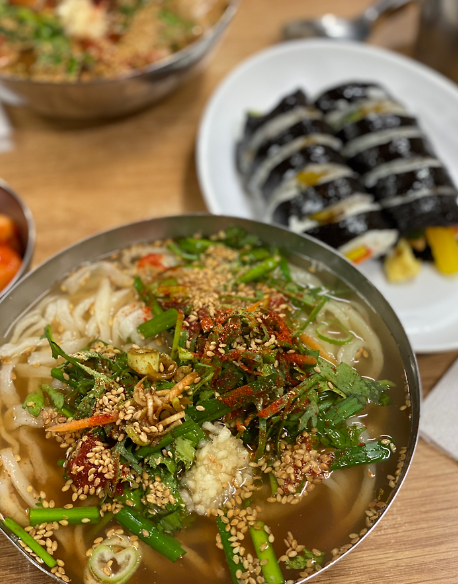 칼국수와 김밥
