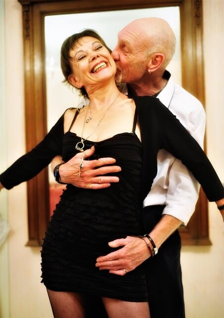 자가재활 운동이 필요한 시니어 대상 홈트레이닝 루틴 정리