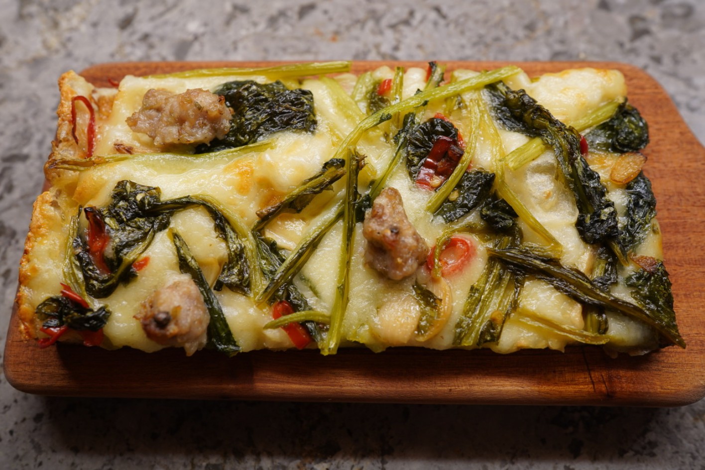 서울에서 만나는 정통 로마식 조각 피자, 신사 라모따 리뷰