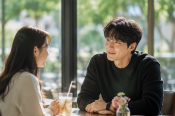 연예인 만나는 꿈 해몽 10가지 상황별 의미 총정리