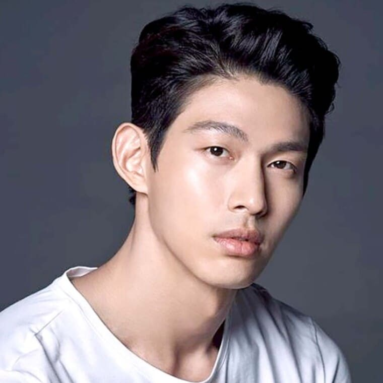 그룹-UN-출신-배우-최정원