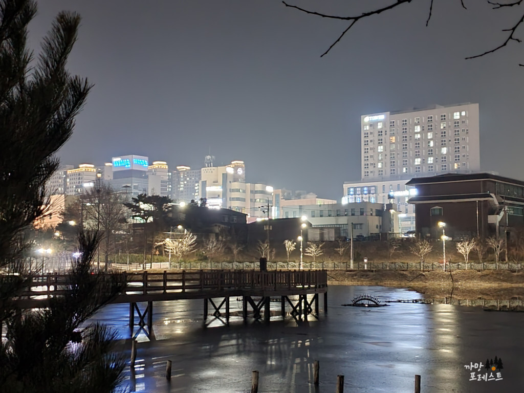 봉담호수공원 야경